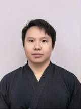刘立